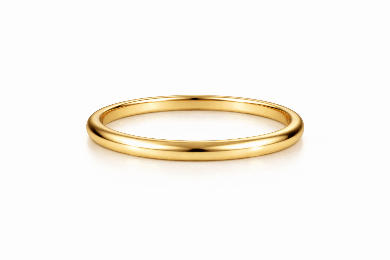 Anel Aurora Dourado em fundo neutro